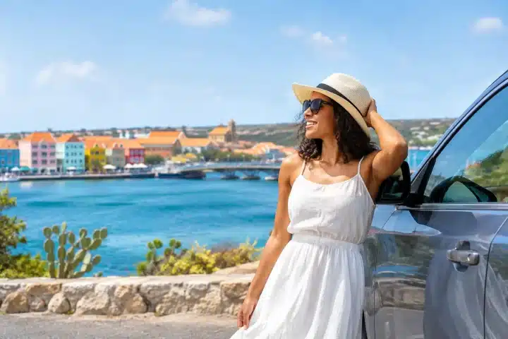 Why Book a Car Before Arrival in Curaçao?